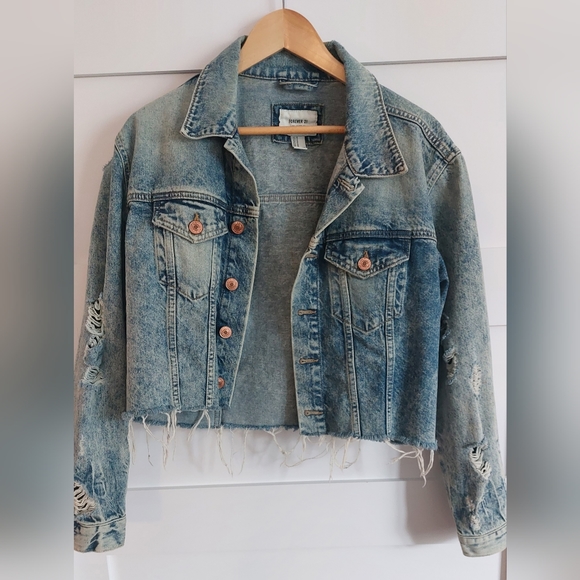 Forever 21 denim jacket - Picture 1 of 4
